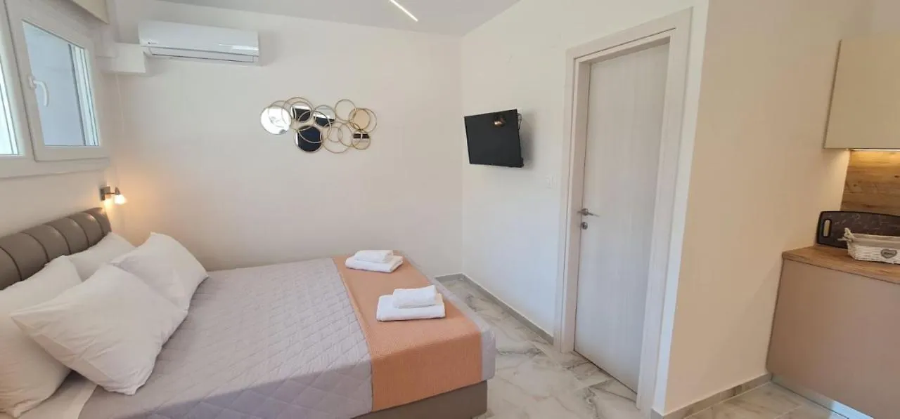 Daire Z Boutique Studios Peraía