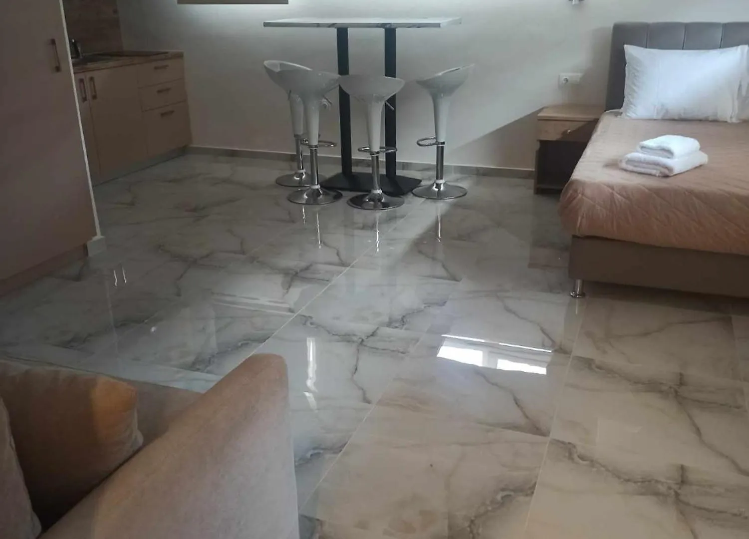 Z Boutique Studios Peraía Yunanistan